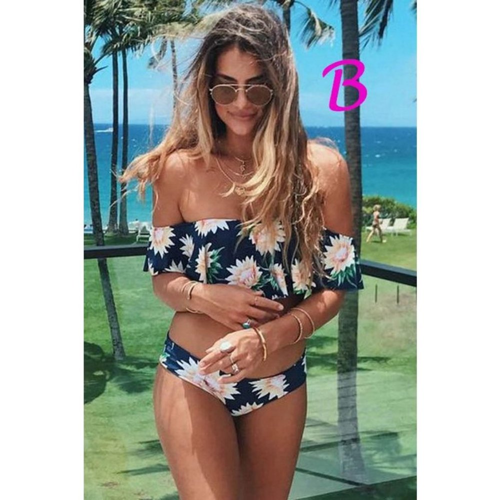 Tempt Me Floral Off Shoulder Ruffle Bikini Set M